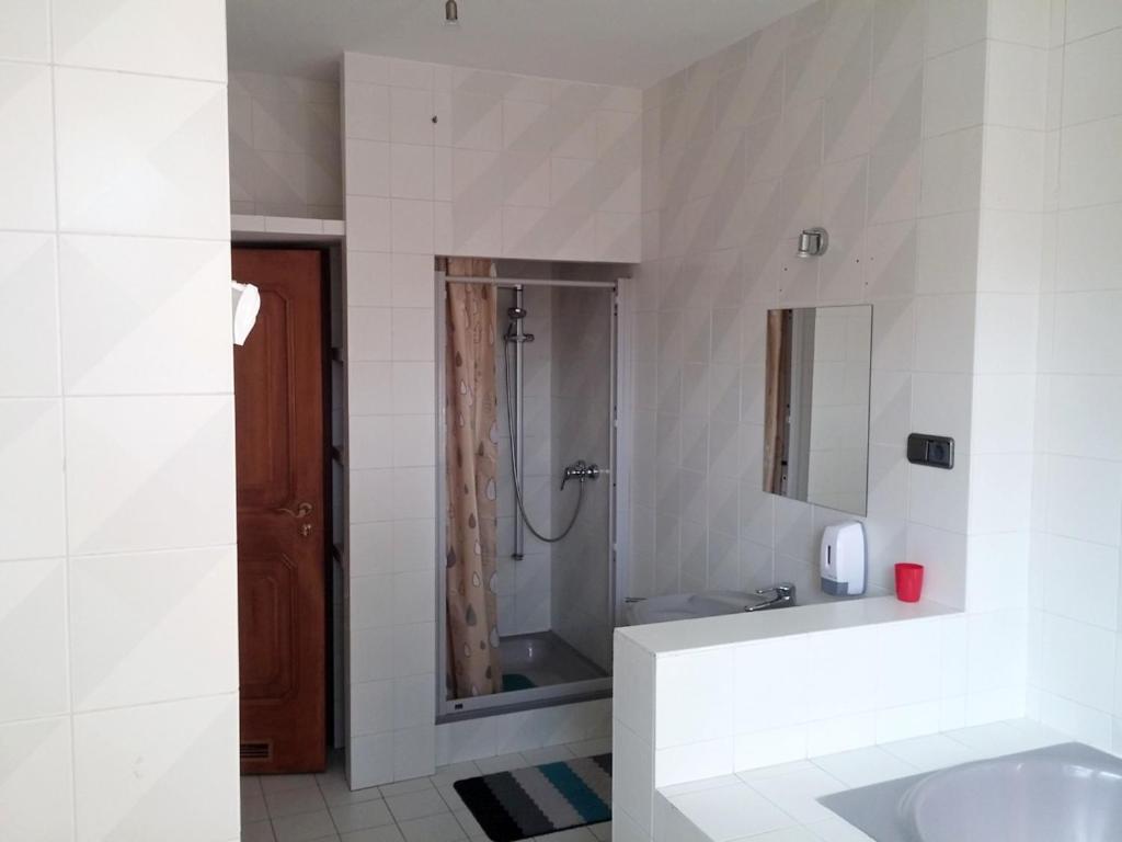 Mira Rent House Lägenhet Warszawa Exteriör bild